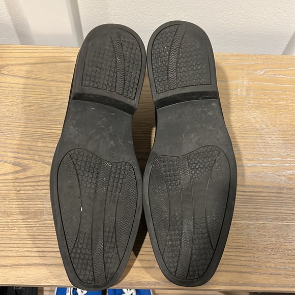 Kenneth Cole black leather dress shoes - Picture 5 of 7